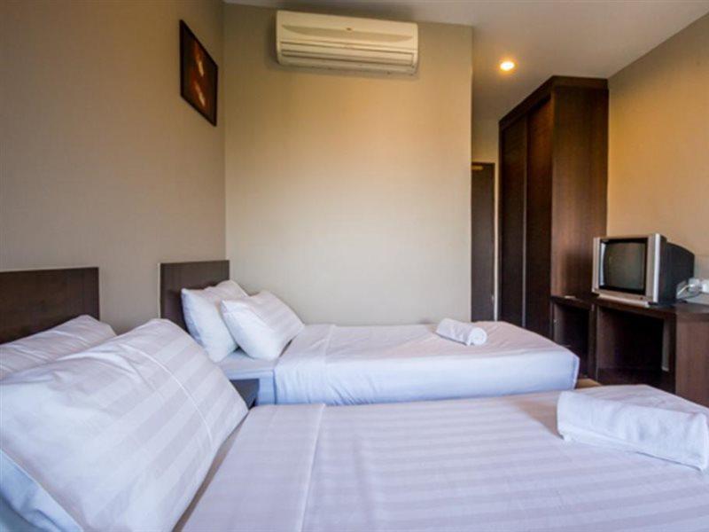 Chariton Hotel באטרוורת' מראה חיצוני תמונה