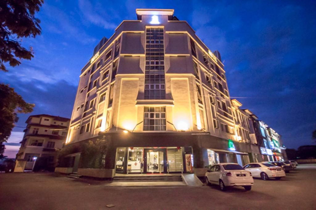 Chariton Hotel באטרוורת' מראה חיצוני תמונה