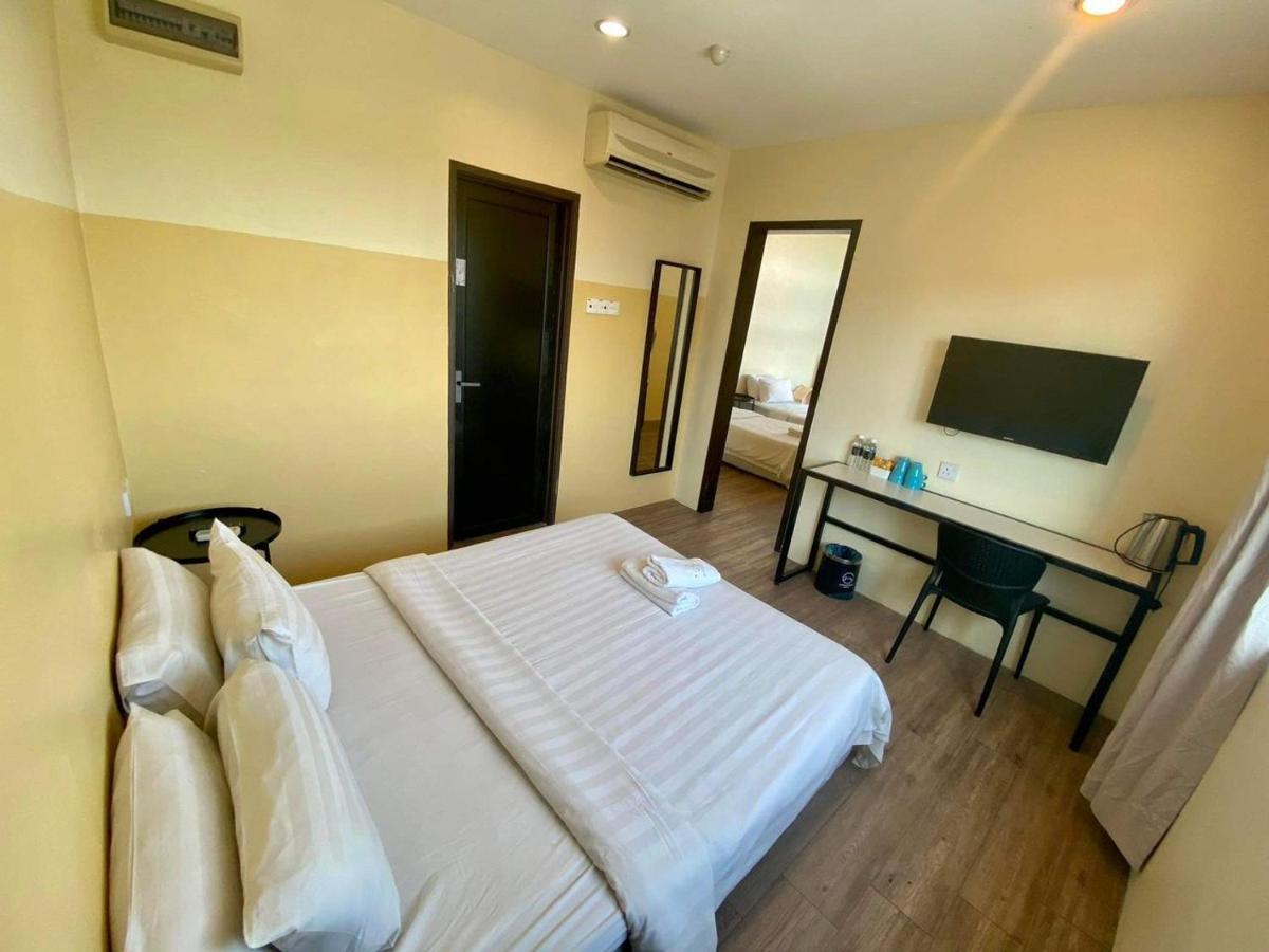 Chariton Hotel באטרוורת' מראה חיצוני תמונה