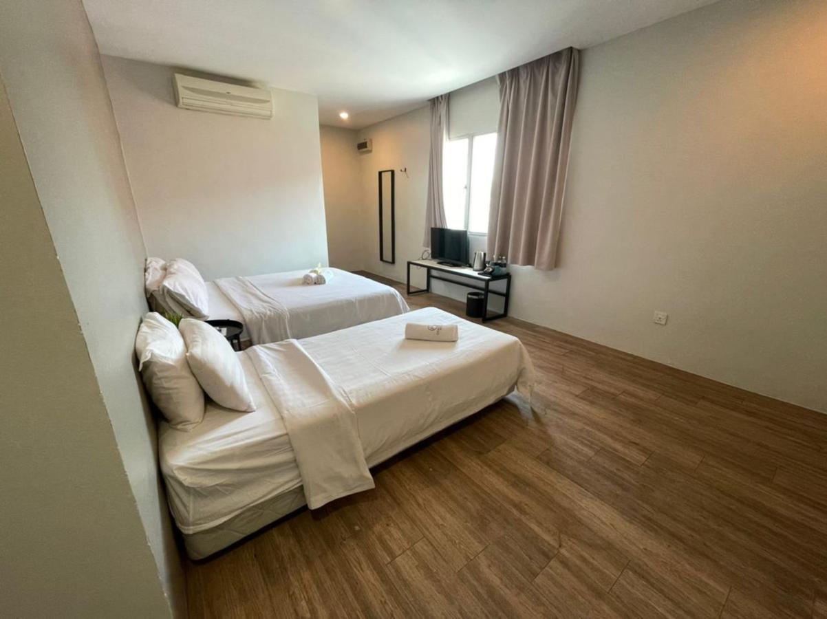 Chariton Hotel באטרוורת' מראה חיצוני תמונה