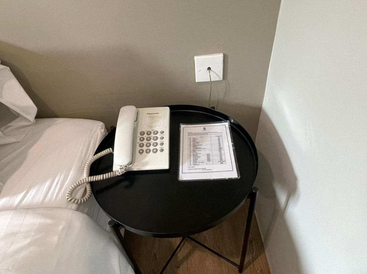 Chariton Hotel באטרוורת' מראה חיצוני תמונה