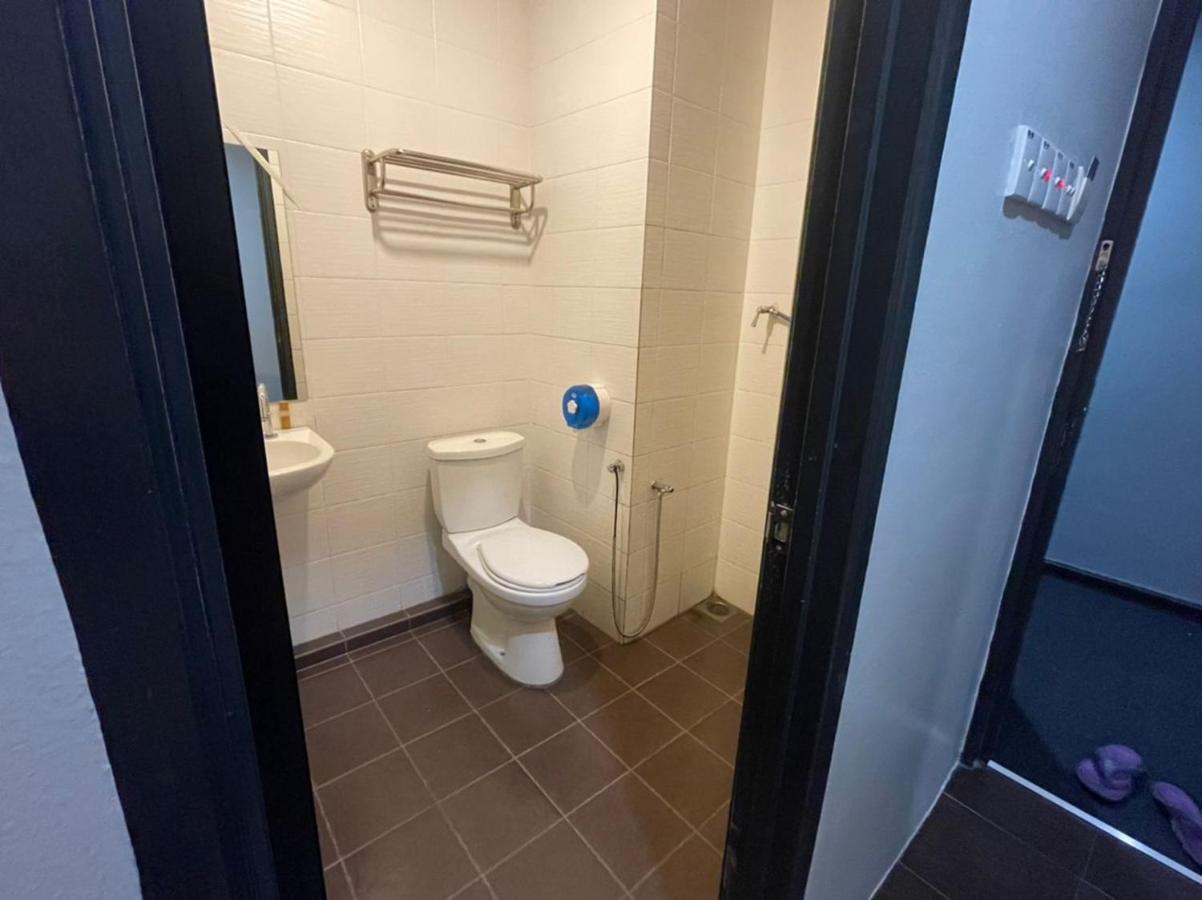 Chariton Hotel באטרוורת' מראה חיצוני תמונה