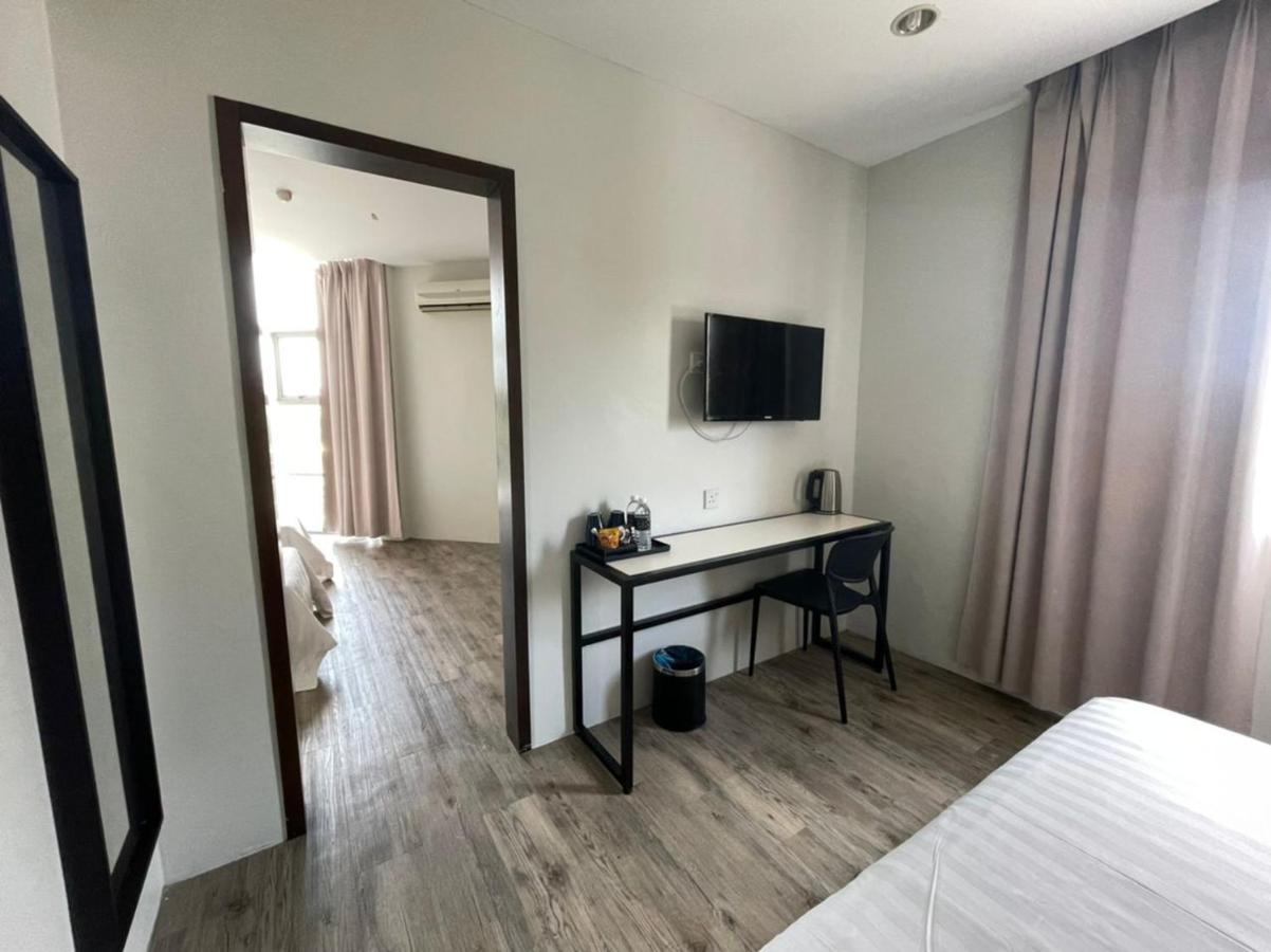 Chariton Hotel באטרוורת' מראה חיצוני תמונה